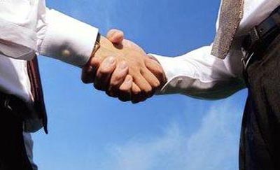 AESSECOM Sistemi di comunicazione vendita e noleggio radio e impianti radio